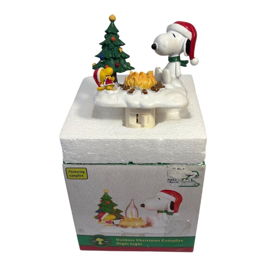 Peanuts Snoopy Woodstock Night Light Ornament Campfire Plug In Swivel Plug READ